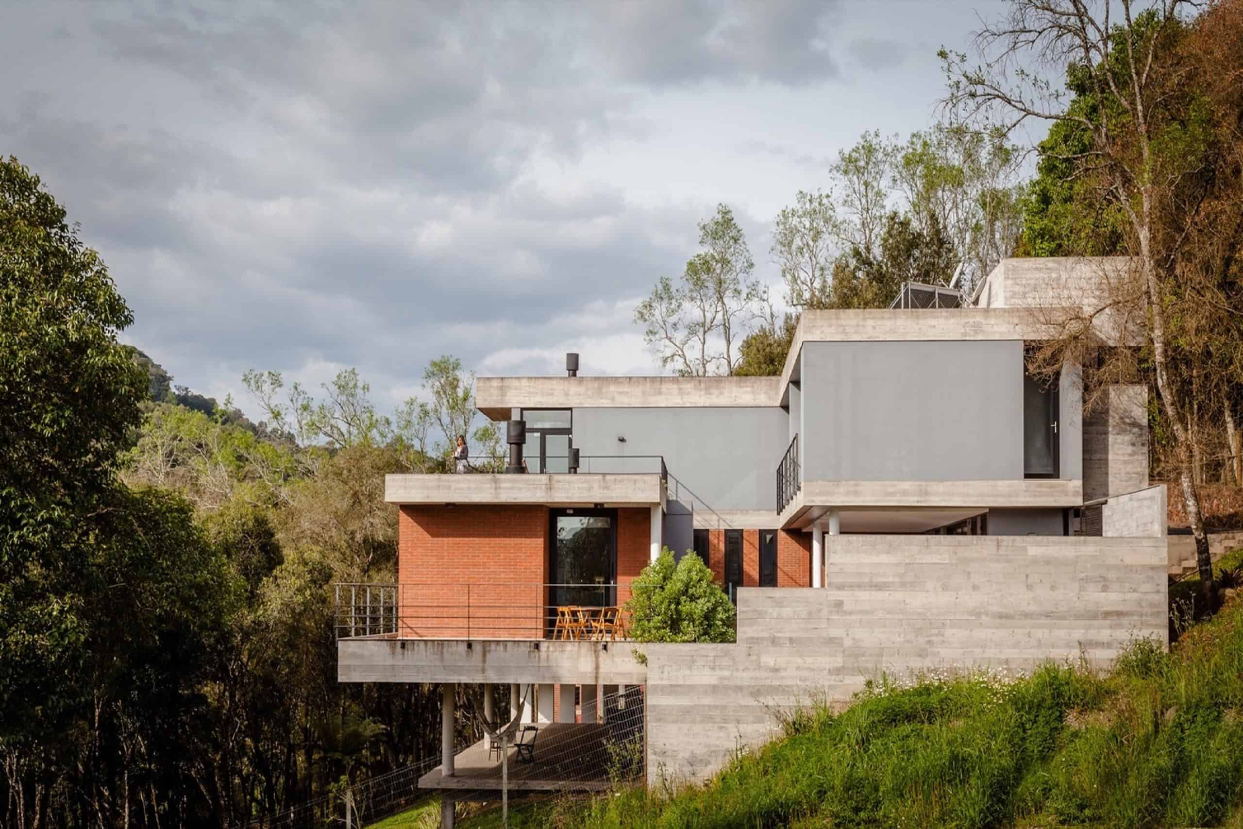 Construir Casa em um terreno declive