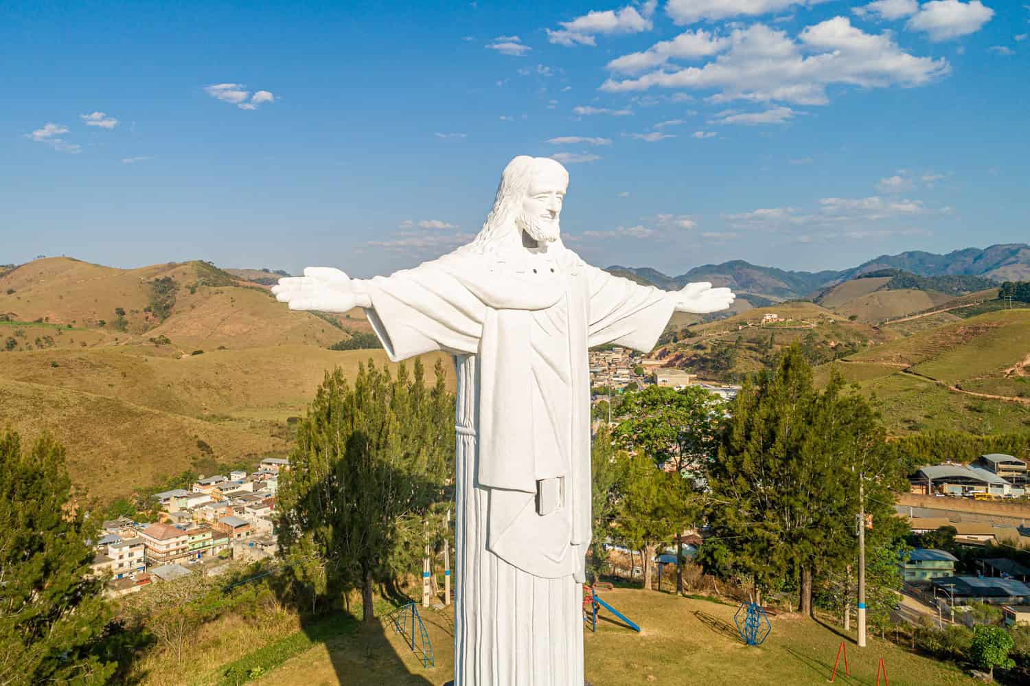 Conheça pontos turísticos de Guaçúi