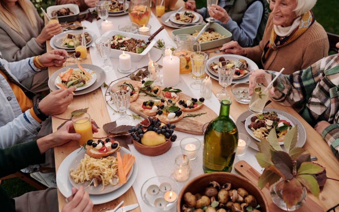 Mesa Posta: 7 dicas de como preparar uma mesa para o jantar