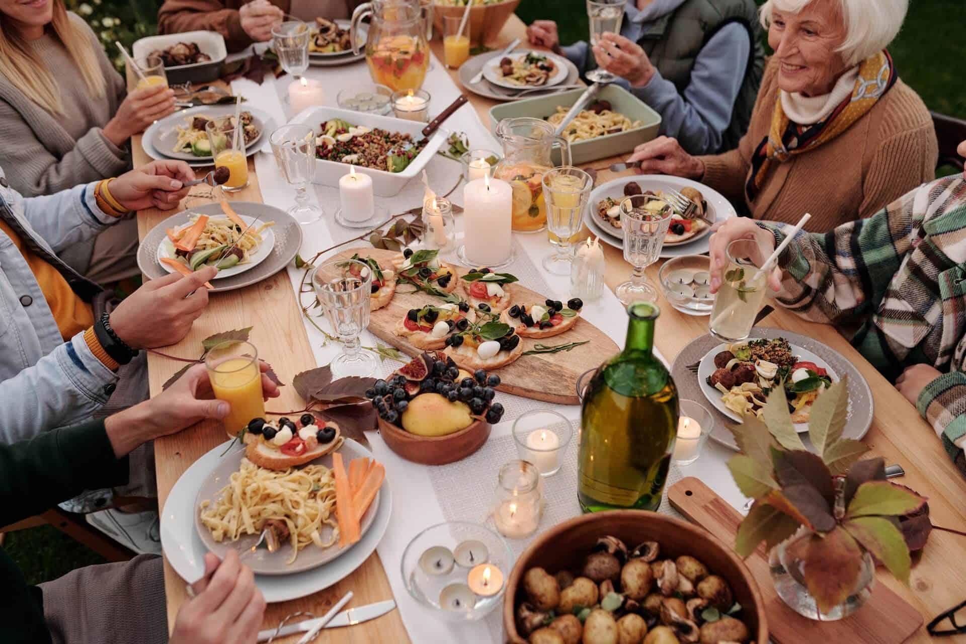 Mesa Posta: 7 dicas de como preparar uma mesa para o jantar - Soma Mesa Posta: 7 dicas de como preparar uma mesa para o jantar - Soma