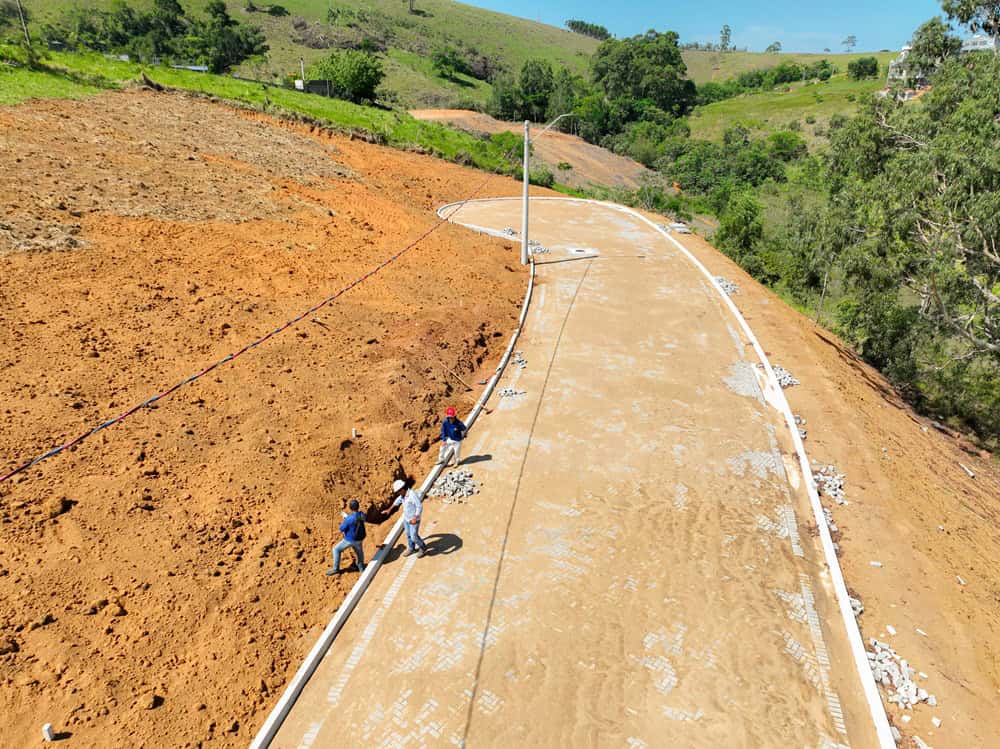 Vista aérea das obras do Residencial Soma Belavitta, em Aracruz.