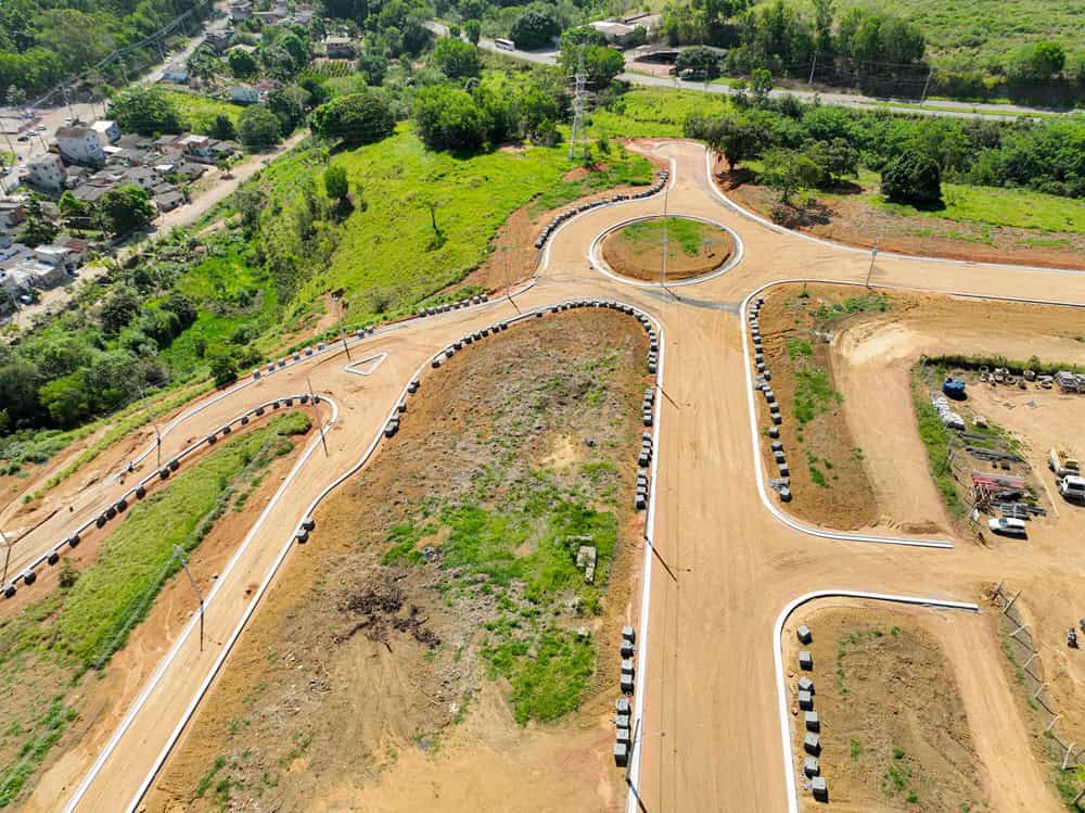 Vista aérea das obras do Residencial Soma Belavitta, em Aracruz.